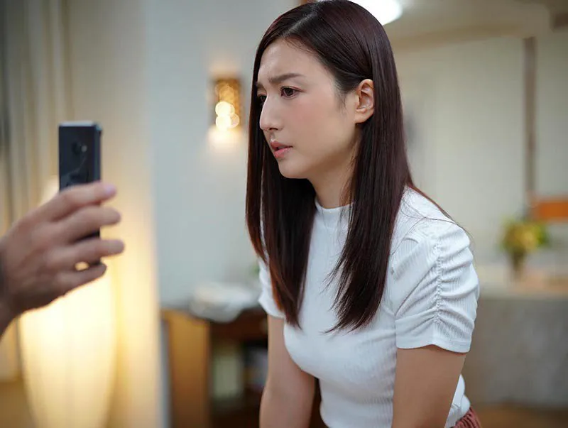 Bà xã lén lút bị gã chồng bắt quả tang và cái kết jav